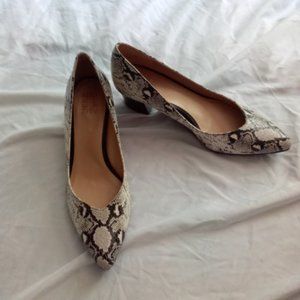 Naturalizer heels size 9